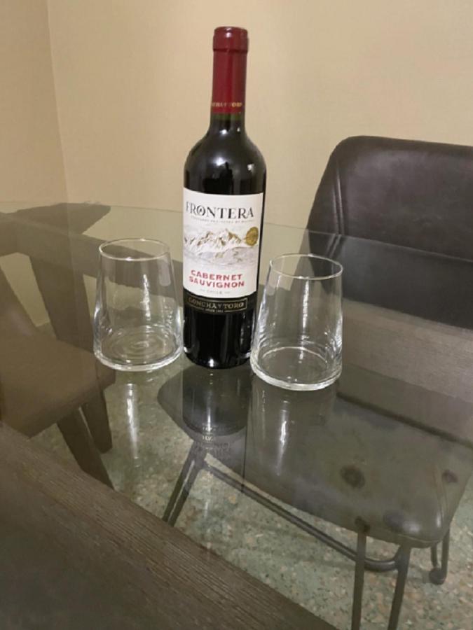 Camaceyes Bright 2Br In Aguadilla 7 Mins To Beaches 2Nd Floor Retreat מראה חיצוני תמונה
